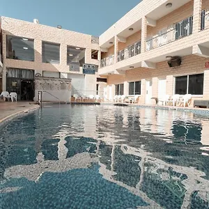 Maman Hotel